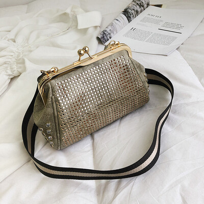 

Tailored Fashion Women Retro Ribbons Hollow Out Coin Purse Messenger Bags Crossbody Bag