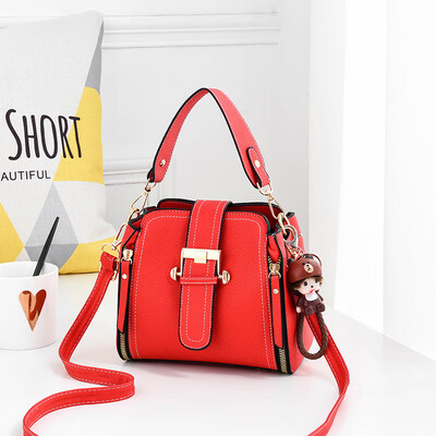 

2019 spring new Korean version of diagonal cross bag fashion fresh handbags wild shoulder bag wholesale