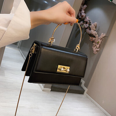 

Advanced sense bag foreign air female bag 2019 new wave Korean fashion wild chain single shoulder slung small square bag