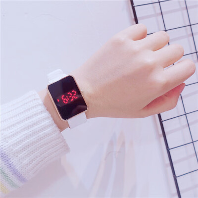 

Korean version of simple ulzzang for female students of INS watches