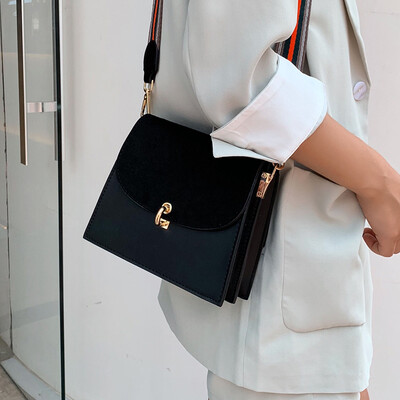 

Net red matte small bag female bag 2019 new fashion shoulder bag summer small fresh wild ins messenger bag