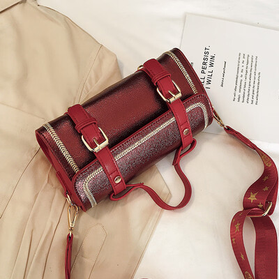 

Bag female 2019 new Korean personality fashion sequins wild foreign wide shoulder strap shoulder Messenger Boston bag