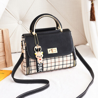 

Autumn small bag female new wave Korean version of the girl fashion wild single shoulder Messenger bag simple fairy