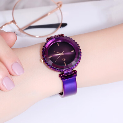 

Korean version of the simple female student small dial rhinestone steel belt watch quartz watch ladies steel belt watch