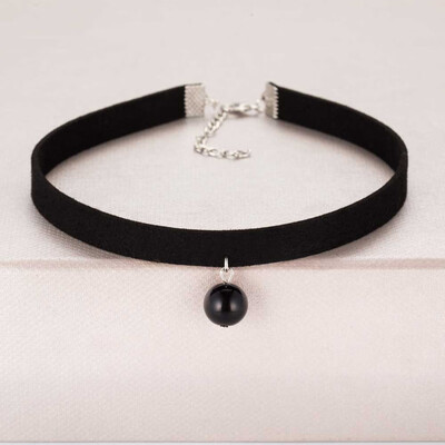 

2018 Hot Vintage Gothic Black Velvet Choker Imitation Pearl Pendant Choker Necklaces Jewelry For Women Statement Necklace Collar