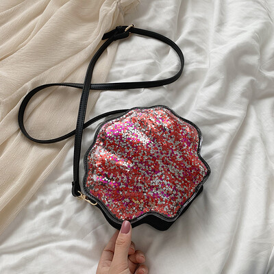 

Ins girls on the new fashion sequins shell womens bag 2019 new bag Korean version of the small bag slanted bag tide