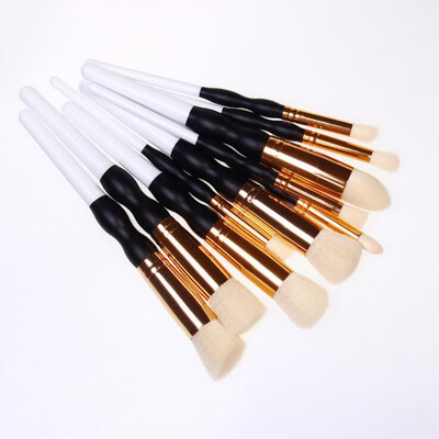 

7 PCS Makeup Brushes Set Powder Foundation Eye Shadow Blush Blending Cosmetics Beauty Make Up Brushes Tool Kits