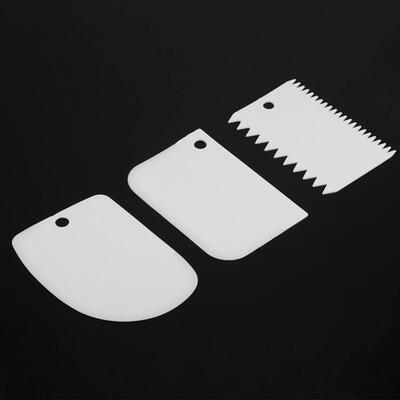 

Greensen 3pcsset Plastic Cream Dough Scraper Cutter Spatulas for Pastry Cake Decoration