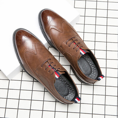 

Explosion models tide shoes British retro casual shoes mens Korean version with pointed shoes breathable Bullock mens shoes