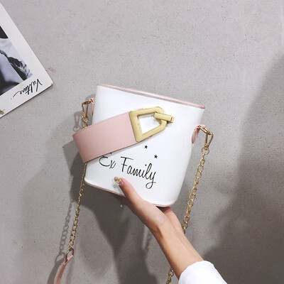 

2019 new fashion wild handbag female simple personality letter Messenger bag wild single shoulder chain bucket bag