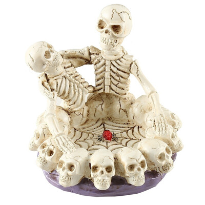 

Skull Bones Skeleton Themed Poly Resin Ashtray Tobacco Collectable Novelty