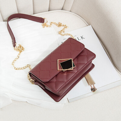 

Summer on the new net red small bag 2019 leisure inclined bag ladies Baitao ins single shoulder small square bag chain bag