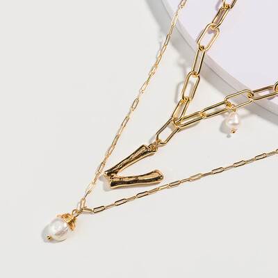

26 letter alphabet Layer Shell Pendant Necklace pearl Stone Natural seashell Gold Women Best Friend Choker Summer Jewelry