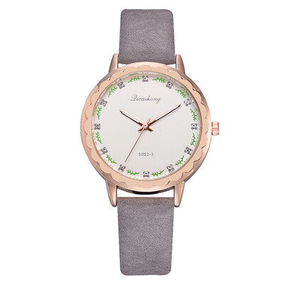 

Casual fashion scale ladies watch Korean style trendy PU belt watch