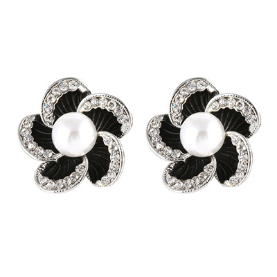 

Fashion Black Color Crystal Flower Stud Earrings Imitation Pearl Earrings For Woman