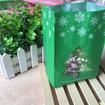 

50pcs Christmas Tree Biscuit Bags Red Green with Window New Year Gift Packaging Decor Favors Candy Bag Xmas Decorations