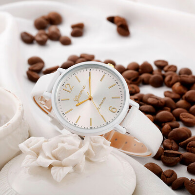 

Top Brand Luxury Women Watch 2018 Fashion Casual Checkers Watches Women Ladies Quartz Analog Wrist Watch Relogio Feminino