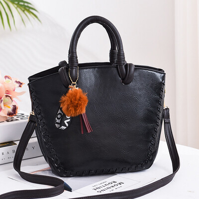 

2019 European&American fashion summer new ladies big bag large capacity simple shoulder bag handbag
