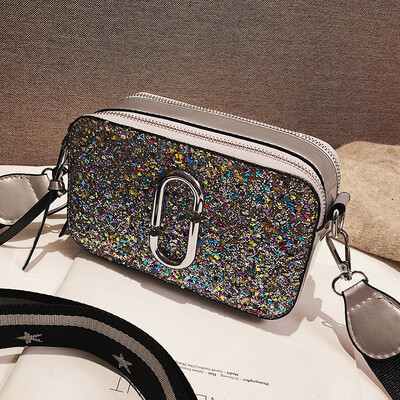 

Ins more than bags female 2019 new wave fashion sequins casual wild wide shoulder strap shoulder slung small square bag