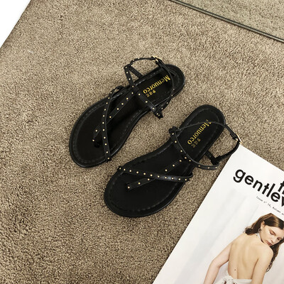 

Summer beach sandals womens Korean version T-type buckle rivet open-toed womens sandals round head low heel sandals