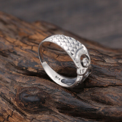 

Night Eye Owl Style Lively Vintage Sterling Silver Diamond Ring
