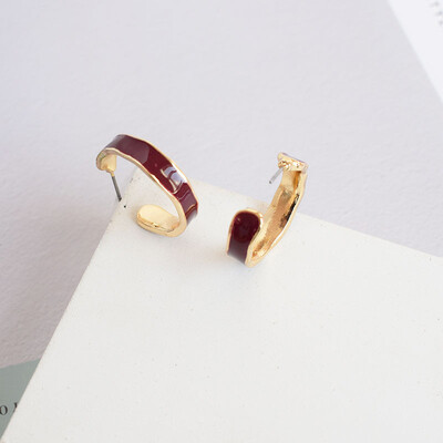 

In 2019 the new brand design opening C-series earrings generous minimalist temperament wild Korean earrings for women