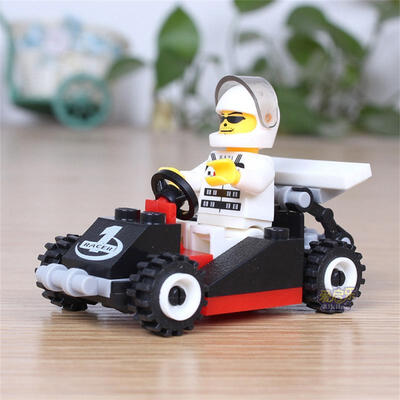 

Educational Assembled Building Blocks Toys Holiday Gift For Children
