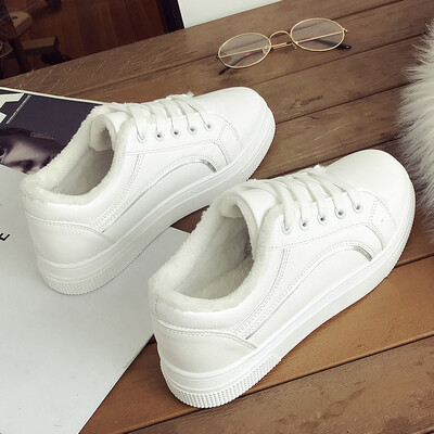 

White womens shoes 2019 spring new Joker white shoes Korean version of thick summer net red spring tide shoes casual shoes