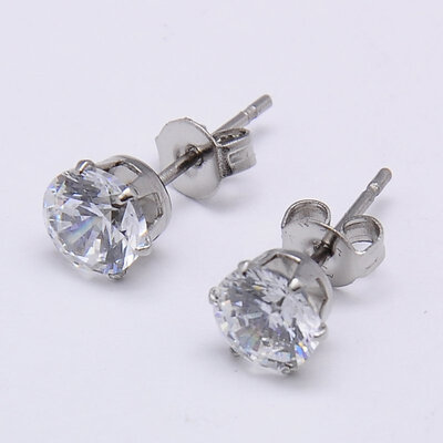 

Cubic Zirconia Ear Studs with 304 Stainless Steel Base Flat Round Stainless Steel Color 5mm Pin 07mm
