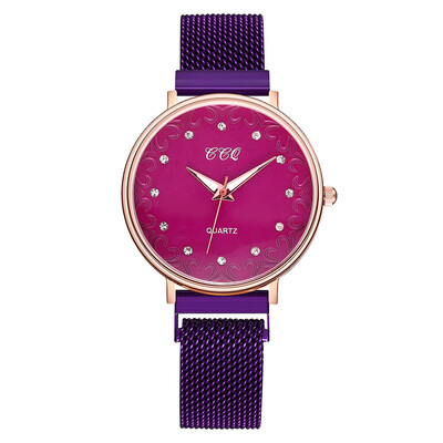 

Simple Women Watches Dot Rhinestone Dial Ladies Quartz Wristwatch Magnetic Buckle Belt Strap Clock Gift Dress Relogio Feminino5