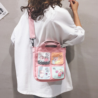 

Korea ins cartoon cute pig bag female 2019 new Japanese wild student canvas shoulder Messenger bag