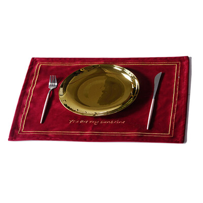 

Gobestart Gold Velvet Embroidered Western Mat Custom Velvet Anti-Hot Tableware Mat