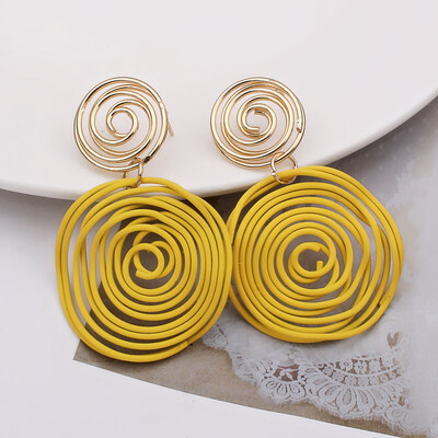 

European Jewelry Round Triangle Heart Drop Earrings Red Wire Spiral Earrings Metal Maze Exaggerated Party Jewelry Pendientes