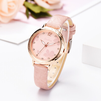 

RM Fashion Simple And Simple Leisure Flower Scale Leather With Strap Ladies Watch