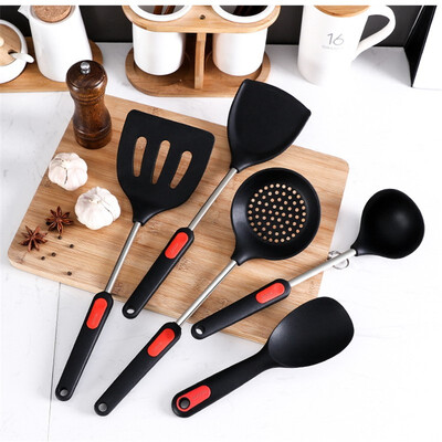 

Set of 5 silicone cooking tools either in black or red