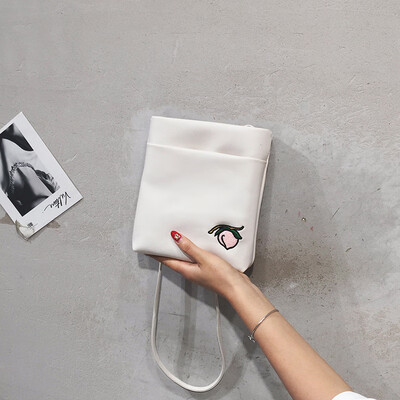 

New small bag female 2019 new wave Korean version of the wild Messenger bag simple fashion small square bag ocean shoulder bag