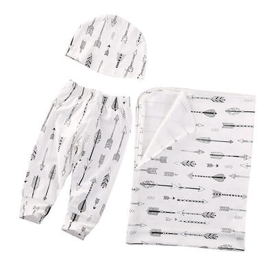 

Cute Cartoon Newborn Baby Blanket Swaddle Wrap PantsHatBlanket Set Sleepwear