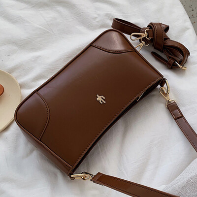 

Women 2019 fallwinter new tide Korean version of small square bag fashion slung Joker shoulder diagonal bag womens bag