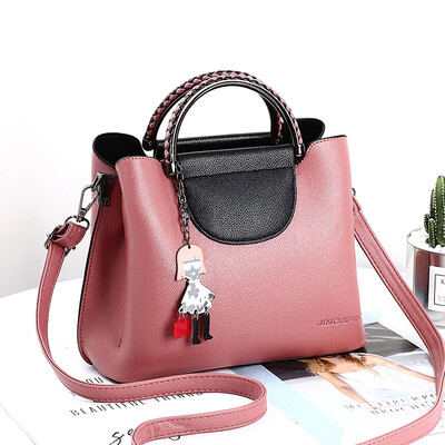 

In summer the new bag lady Korean version of single shoulder oblique handbag has the temperament of simple&large-capacity bag