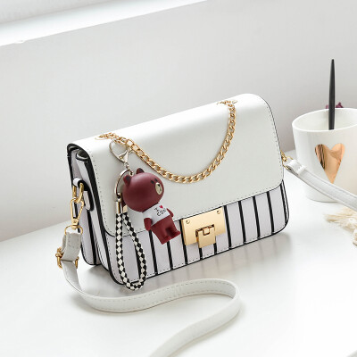 

On the new small bag womens fashion ins ultra-hot bag slung striped check Joker Mori single shoulder