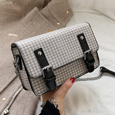 

Hong Kong style retro small square bag 2019 autumn new Korean version of womens bag original Sufeng 100 shoulder oblique satchel
