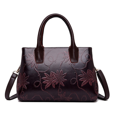 

New pattern Europe&America fashion Maam Single shoulder Slanting High-capacity Decorative pattern Handbag