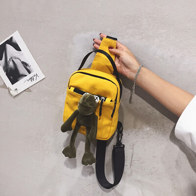 

Ins chest bag female 2019 new Korean version of the wild cute childrens student small bag casual sports canvas bag tide