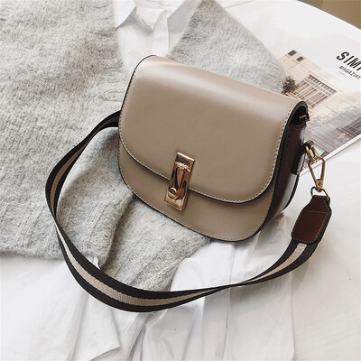 

Hong Kong-style simple saddle bag womens 2019 new style Korean small-band red-girl wide-band single-shoulder oblique bag