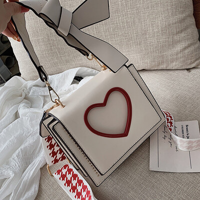 

Foreign gas womens bag 2019 new Korean version wide shoulder belt 100 lap oblique satchel girl one shoulder fashion handbag