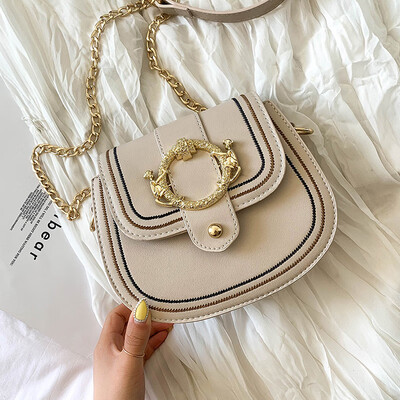 

On the new baby girl 2019 tide Joker French small crowdsourcing texture western style chain messenger bag