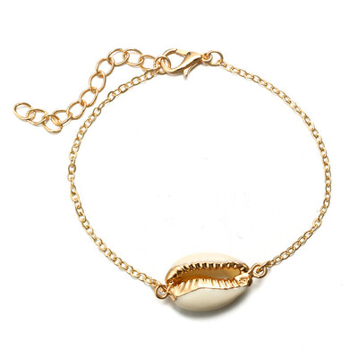 

Fashion 2019 Gold Color Cowrie Shell Choker Necklace Women Bohemia Statement Collier Punk Bead Rope Chain Necklace