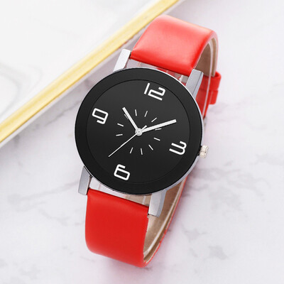 

RM Casual Fashion Monochrome Simple Digital Scale Disc Belt Strap Ladies Watch