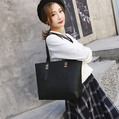

Tailored Women Shoulder Bag Tote Bag Sleek Minimalist Versatile Handbag