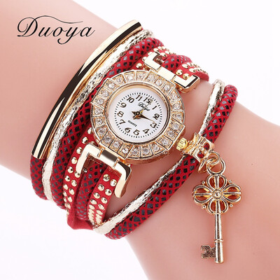 

Womens diamonds tide rivet round bracelet bracelet with diamond flower pendants womens watch